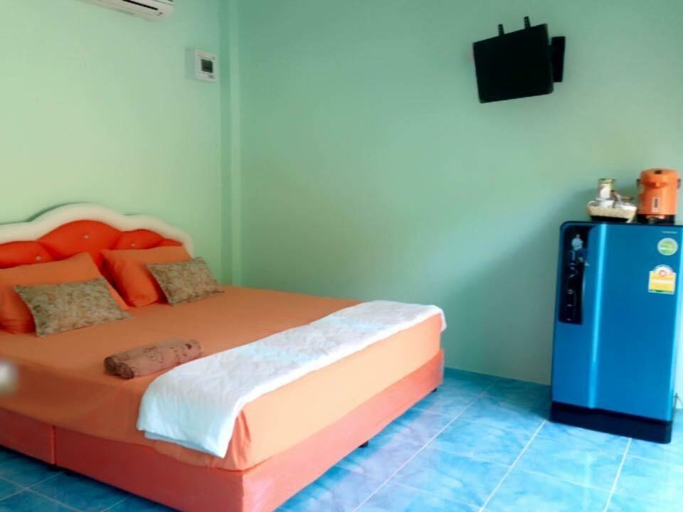 Maiyok Resort Ко-Сичанг Экстерьер фото